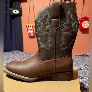 Faux Leather Western Cowboy Boots